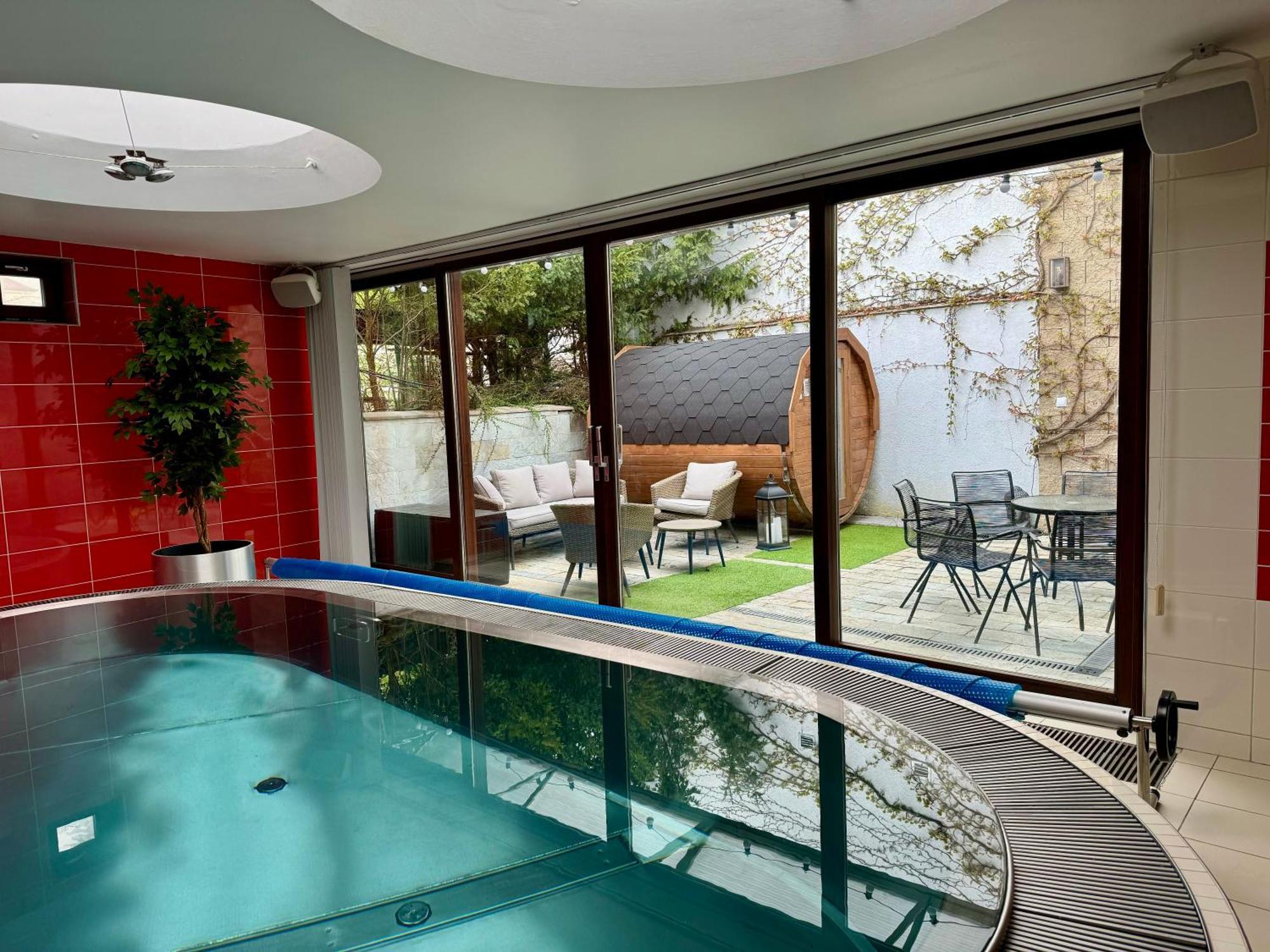 Villa Retro Villa Prague 700Sqm Indoor-Pool, Sauna, Bbq, Table Soccer Prague