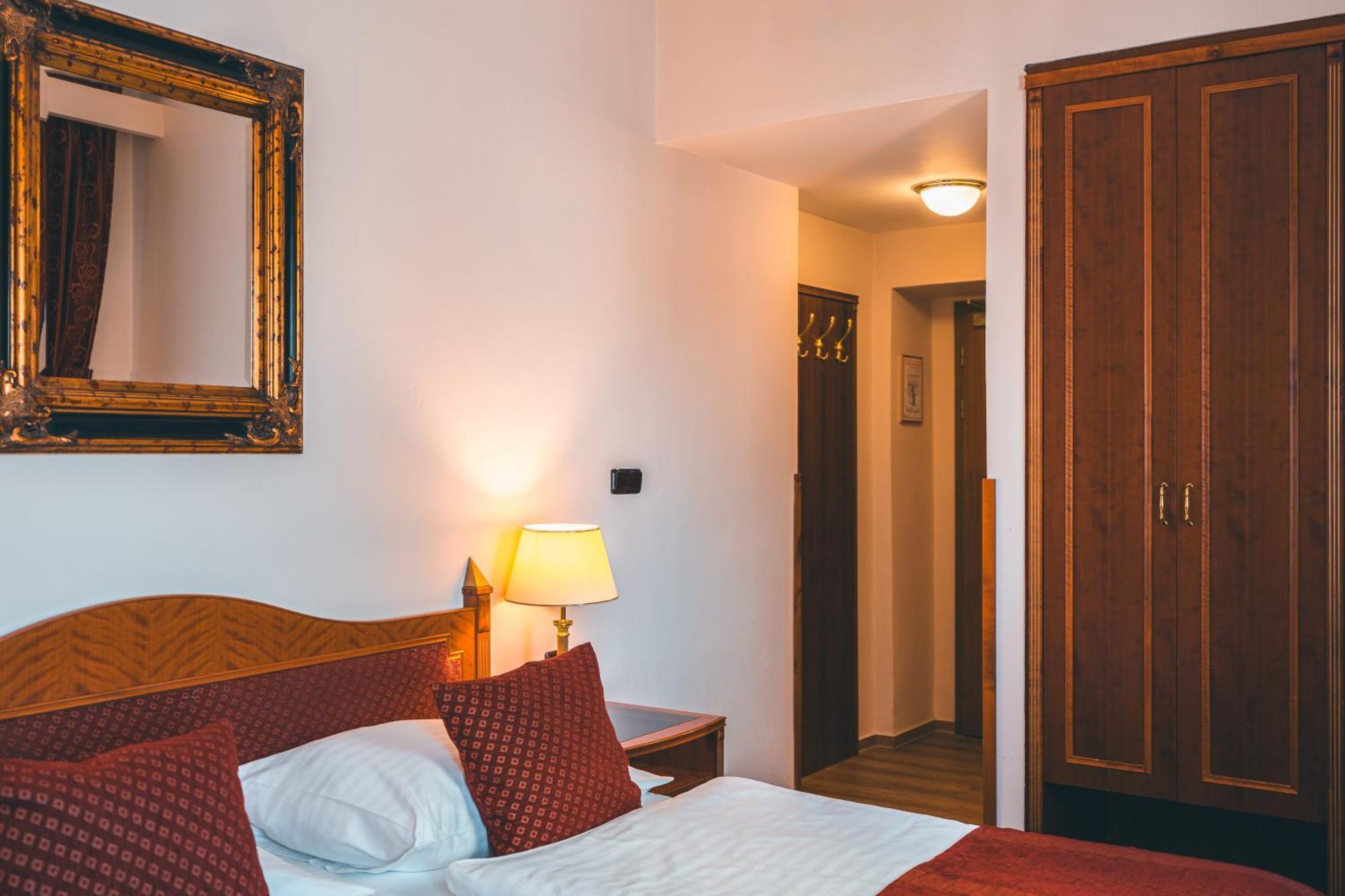 Hotel Ariston 4*