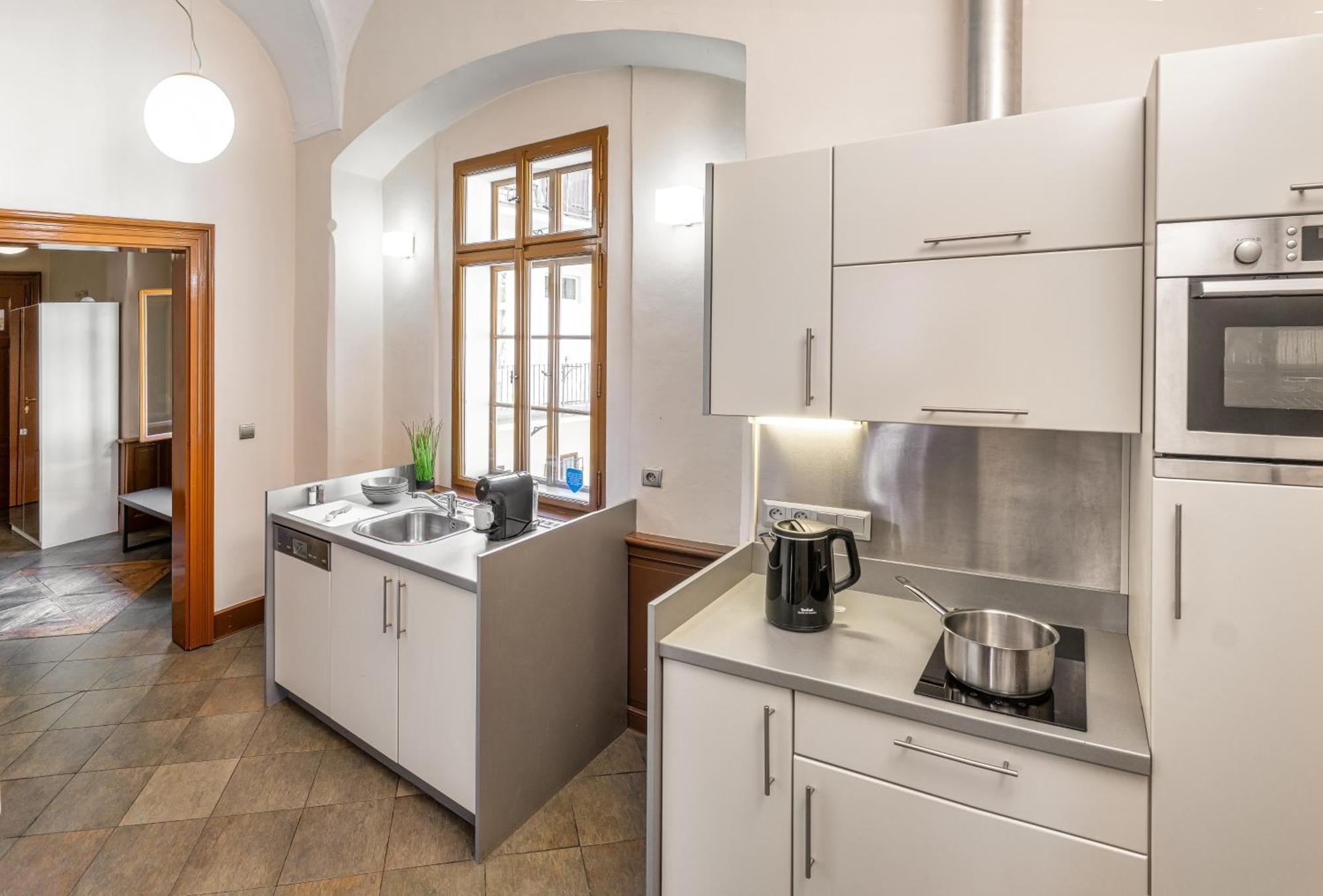3 Epoques By Adrez Apartment