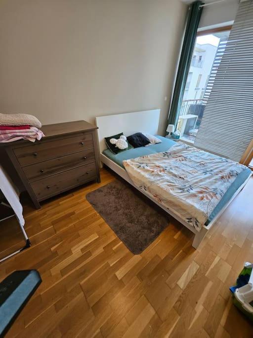 Nadherny V Krasnem Prostredi Prague