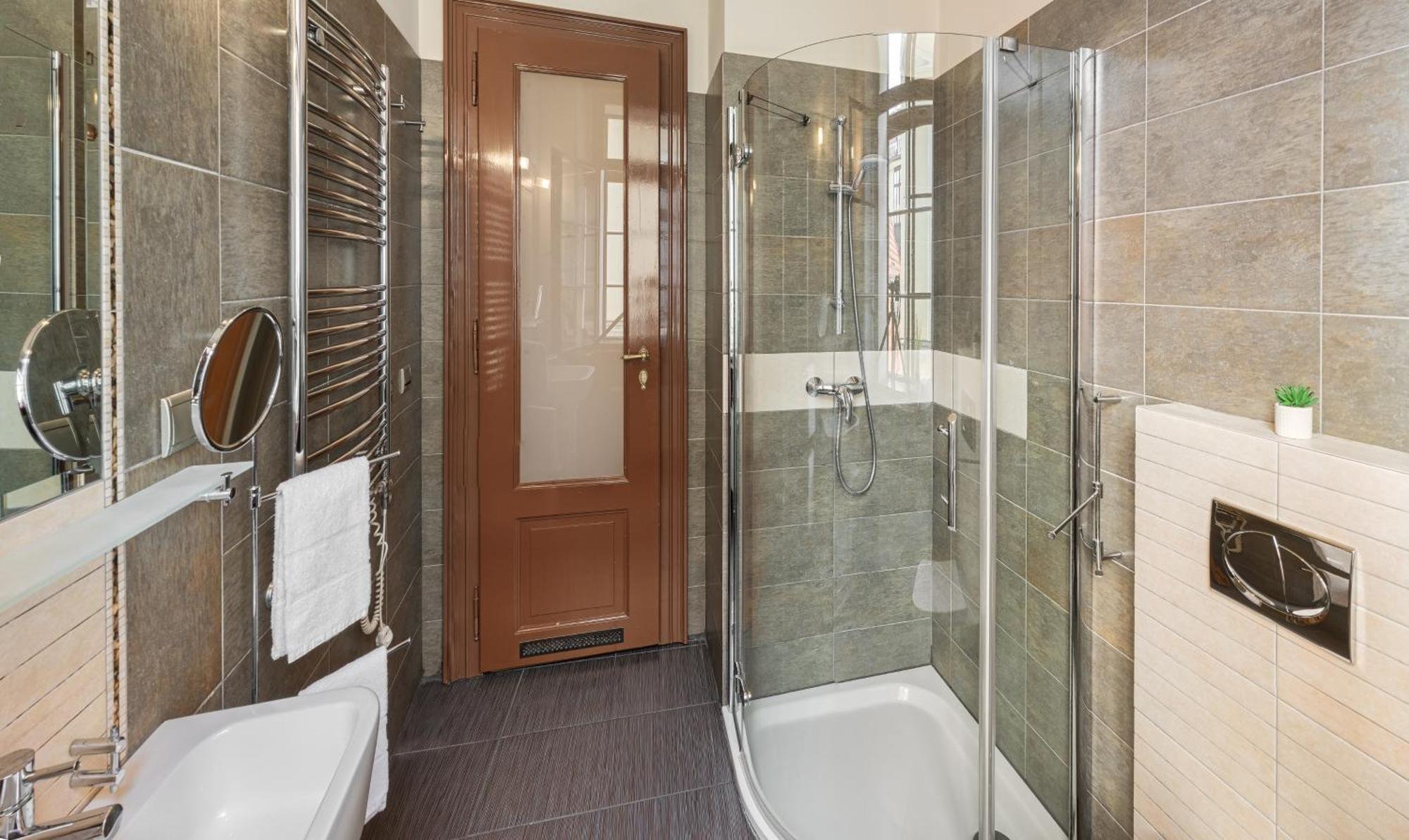 3 Epoques By Adrez Apartment