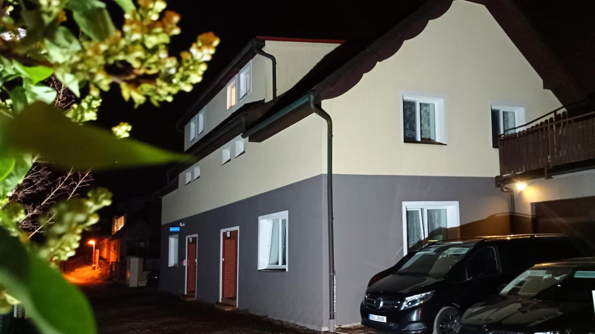 Airport Homestay