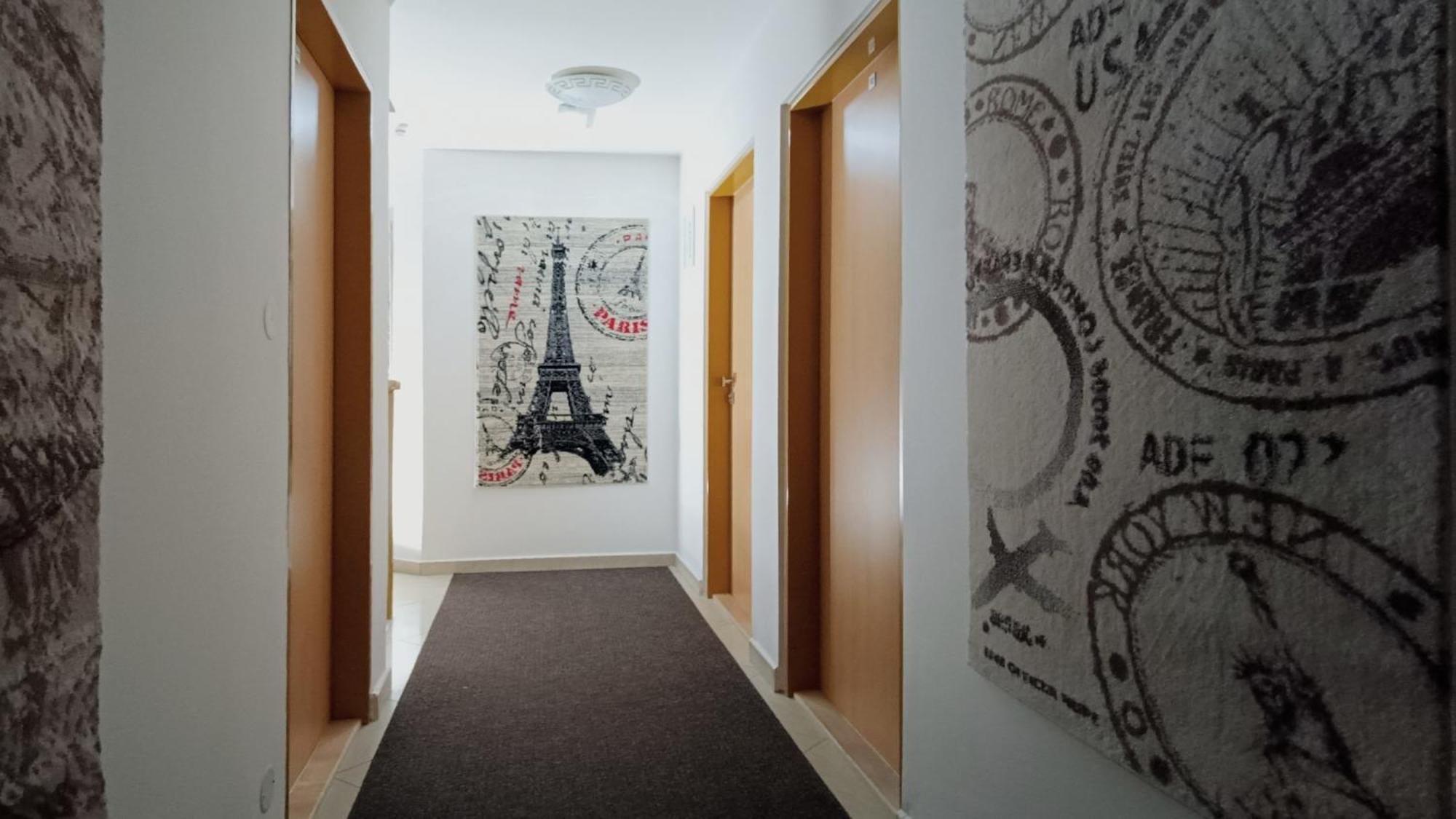 Homestay Airport Prague