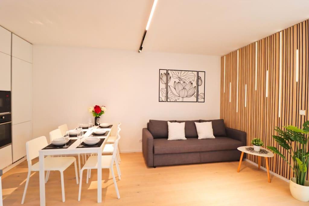 The Peony In Smichov, 5 * Praga