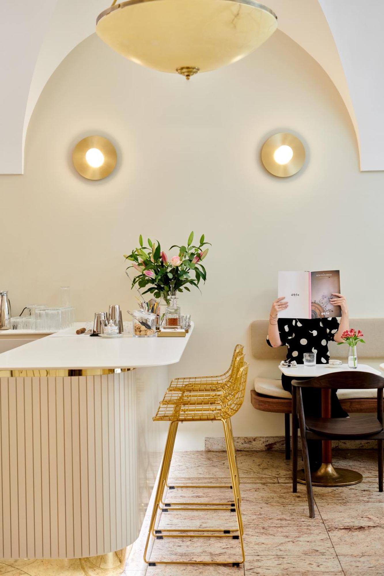 Hotel Nerudova 211 Prague