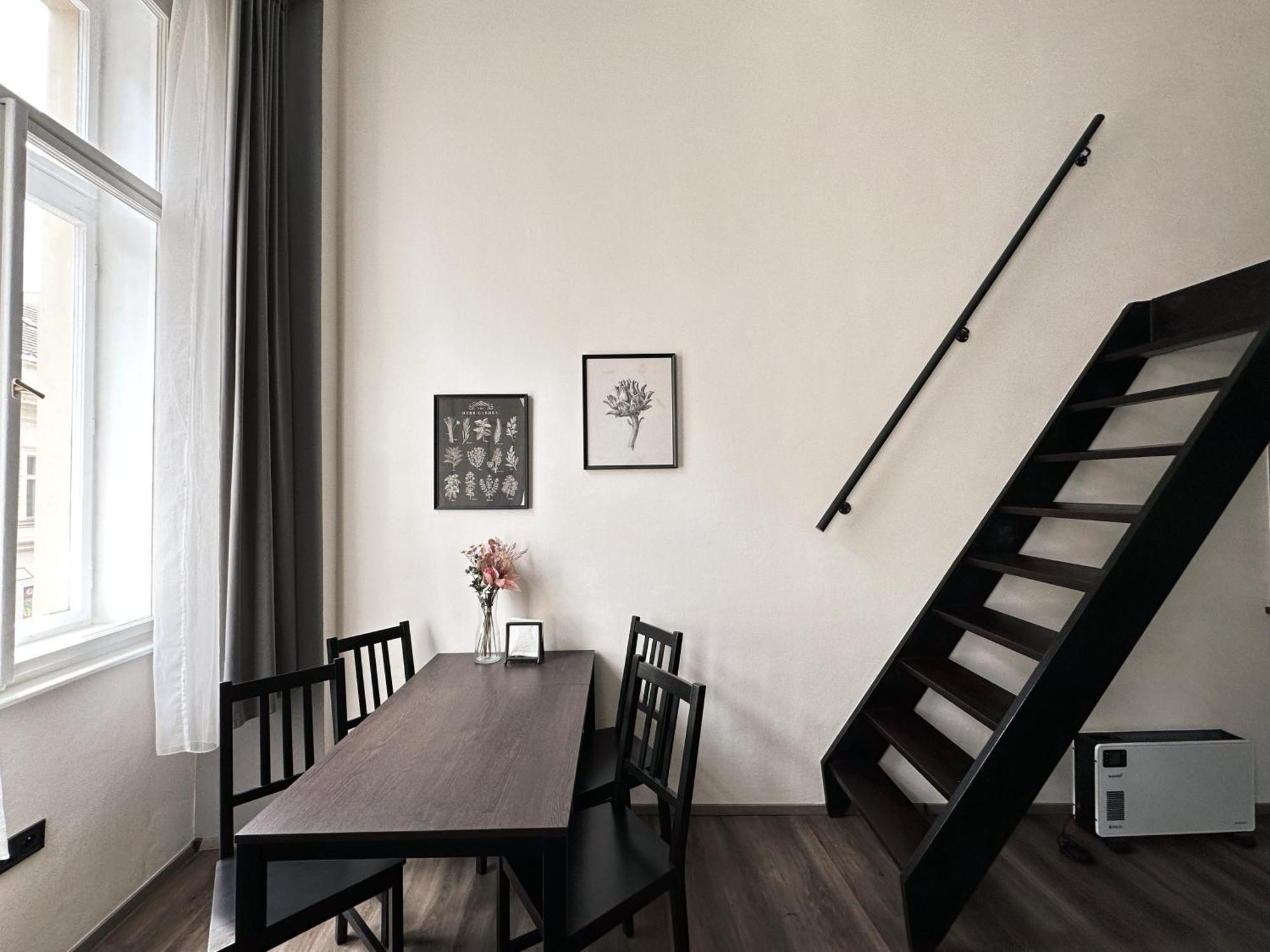 Contemporary Jindrisska Apartamento *