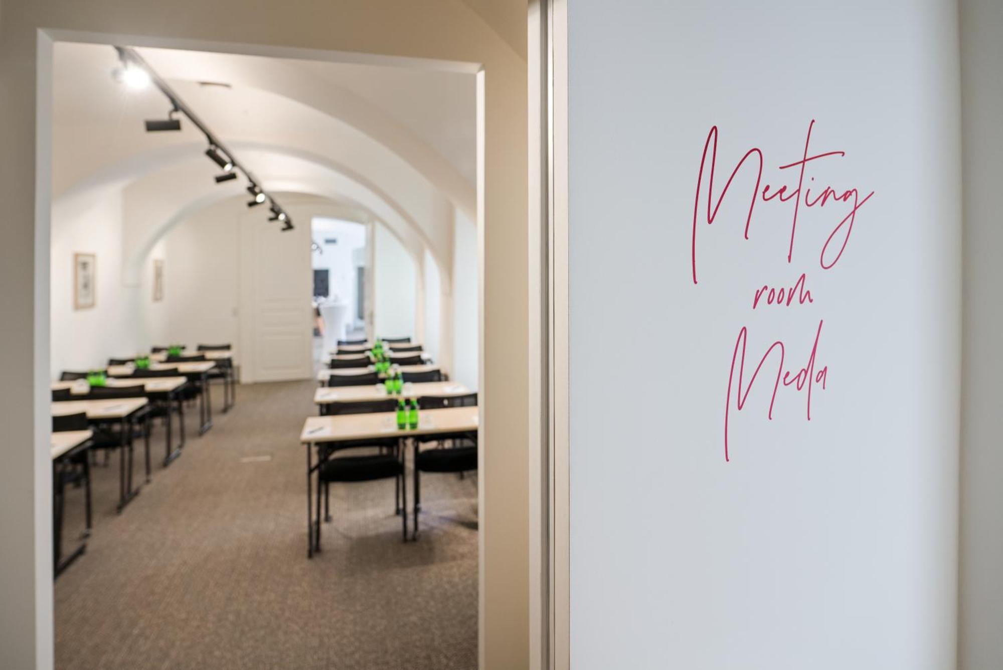 Leonardo&bookquet Hotel Prague