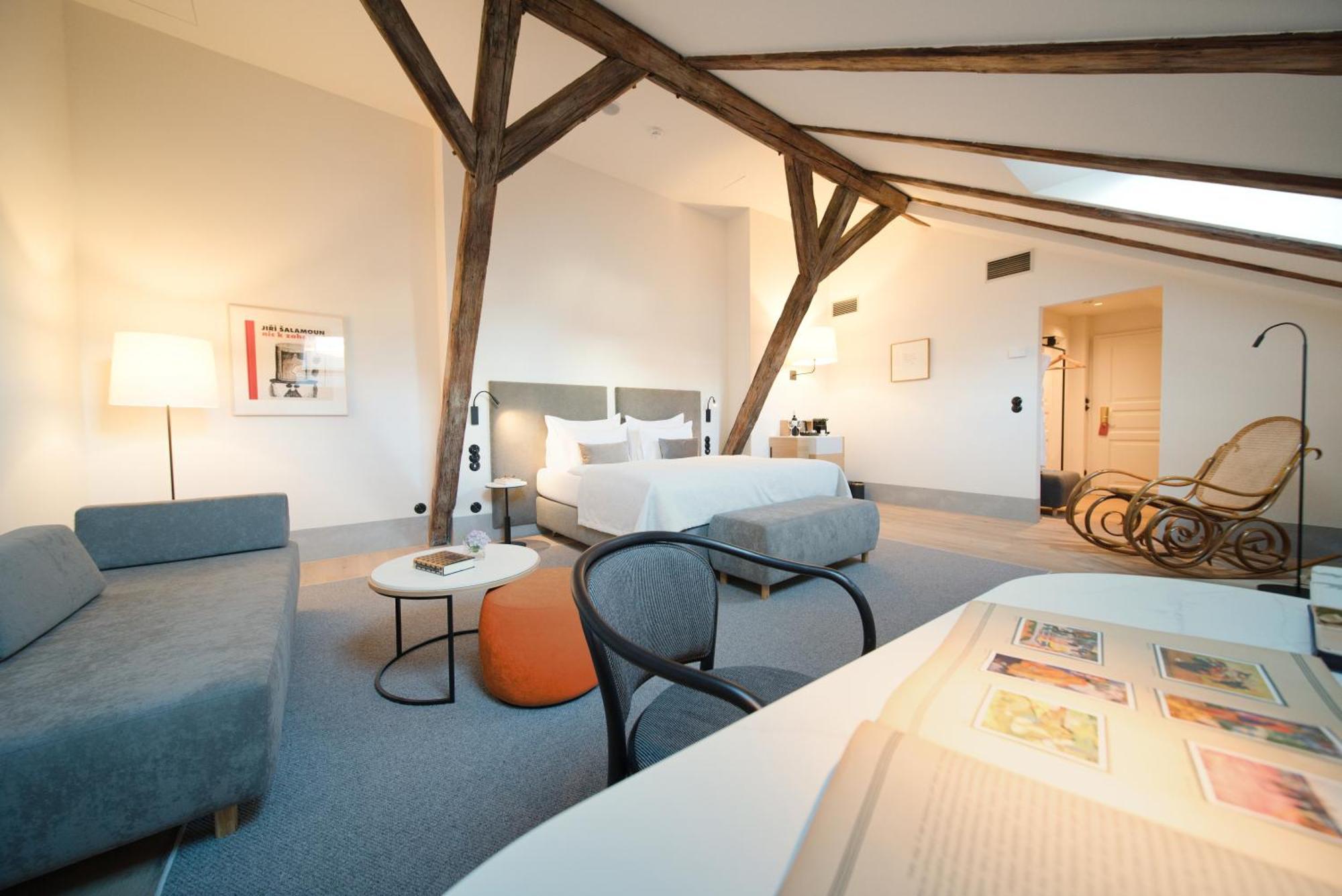 Leonardo&bookquet Hotel