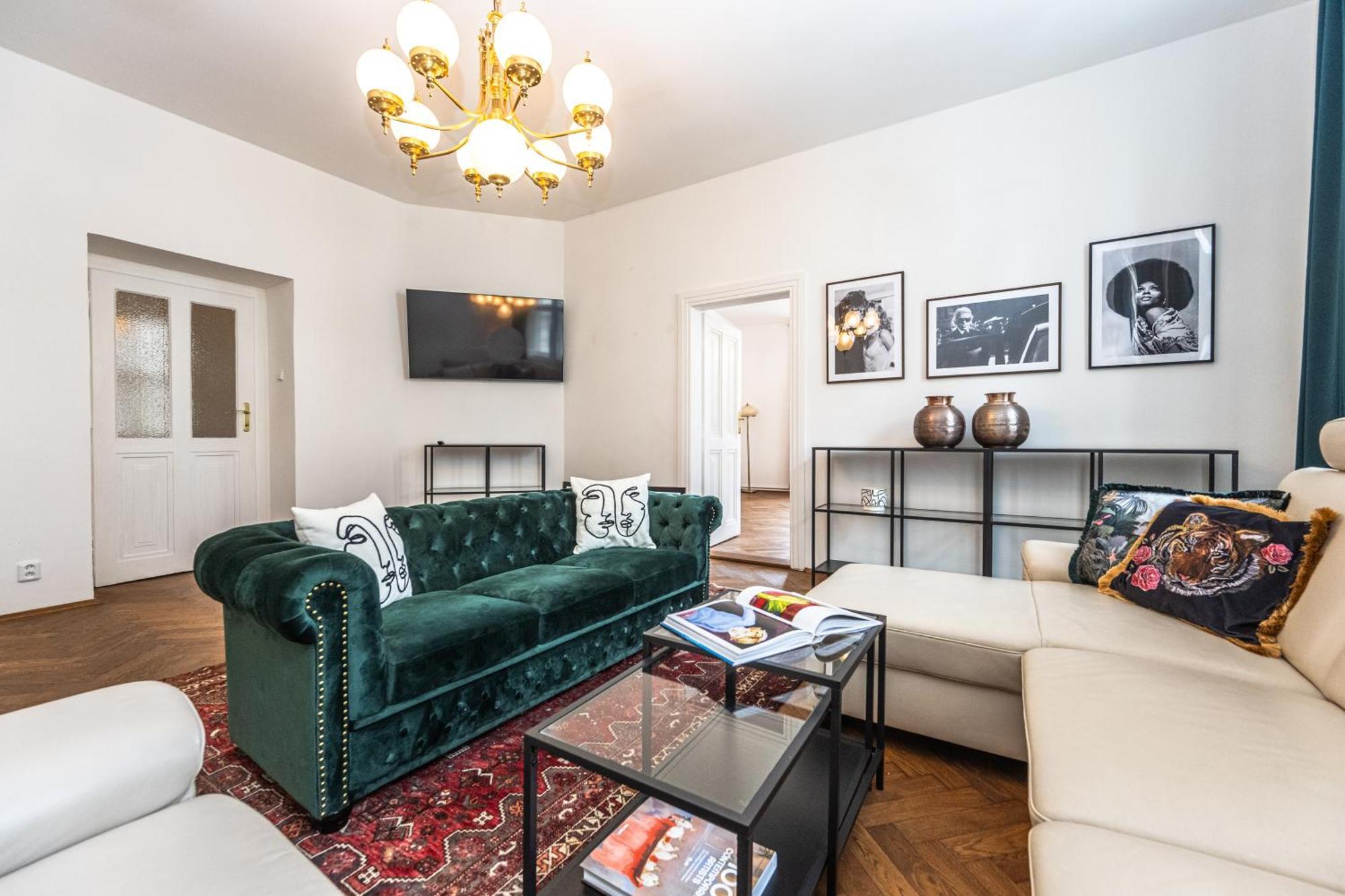 Wishlist Residences - Old Town Square Apartment Prague