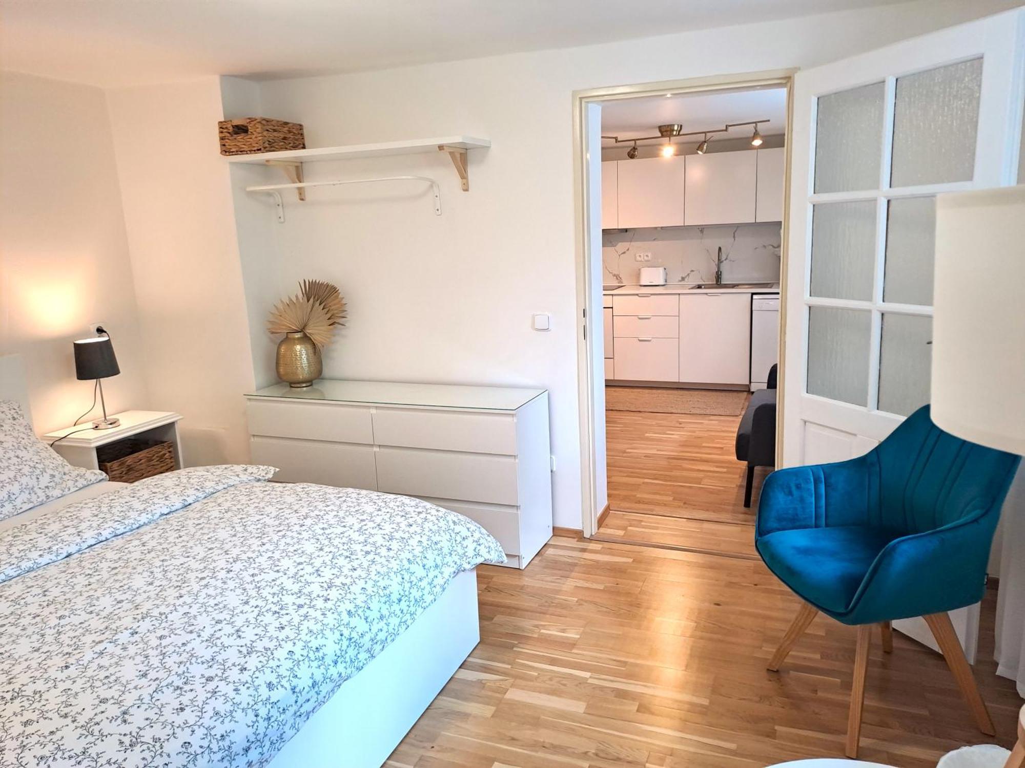 Apartmanovy Dum Se Zahradou V Klidne Casti Prahy Daire