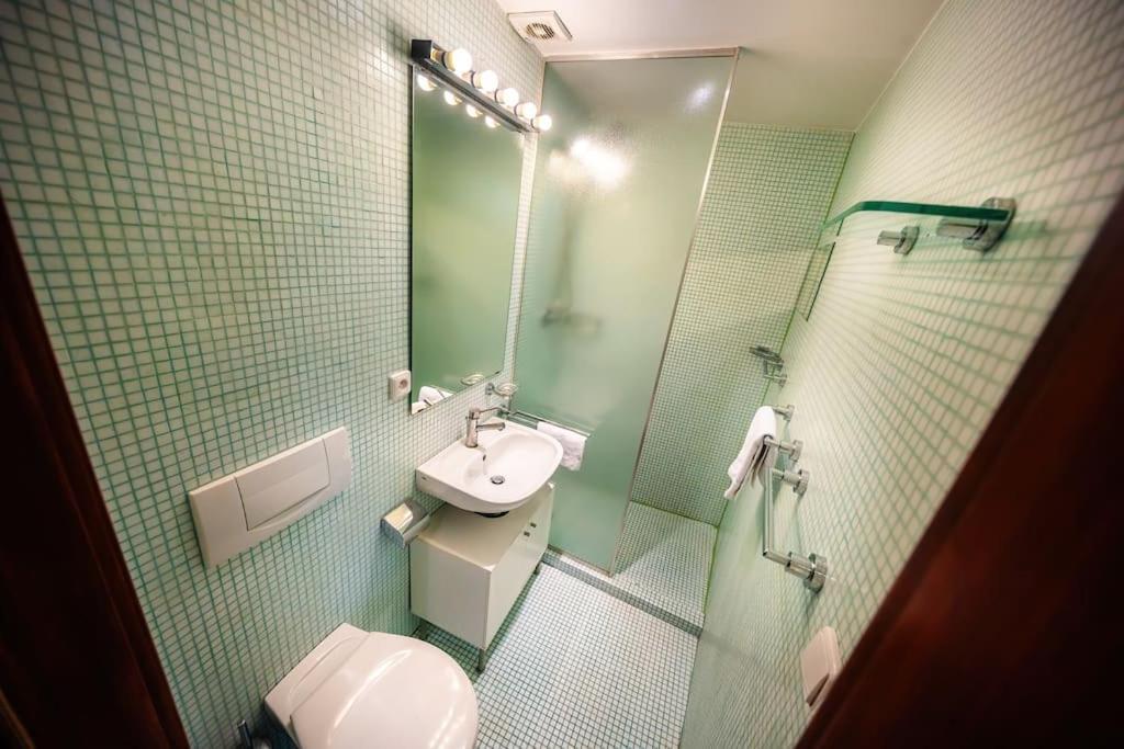4br & 2,5bath Harry Potter Old Town And Great Patio Prague
