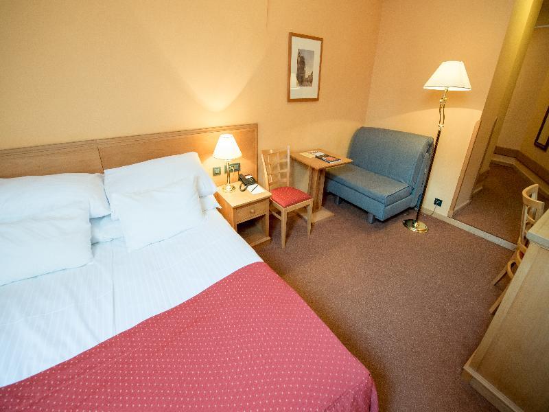 Hotel Rott 4*