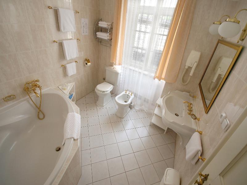 Hotel Golden Star 4*