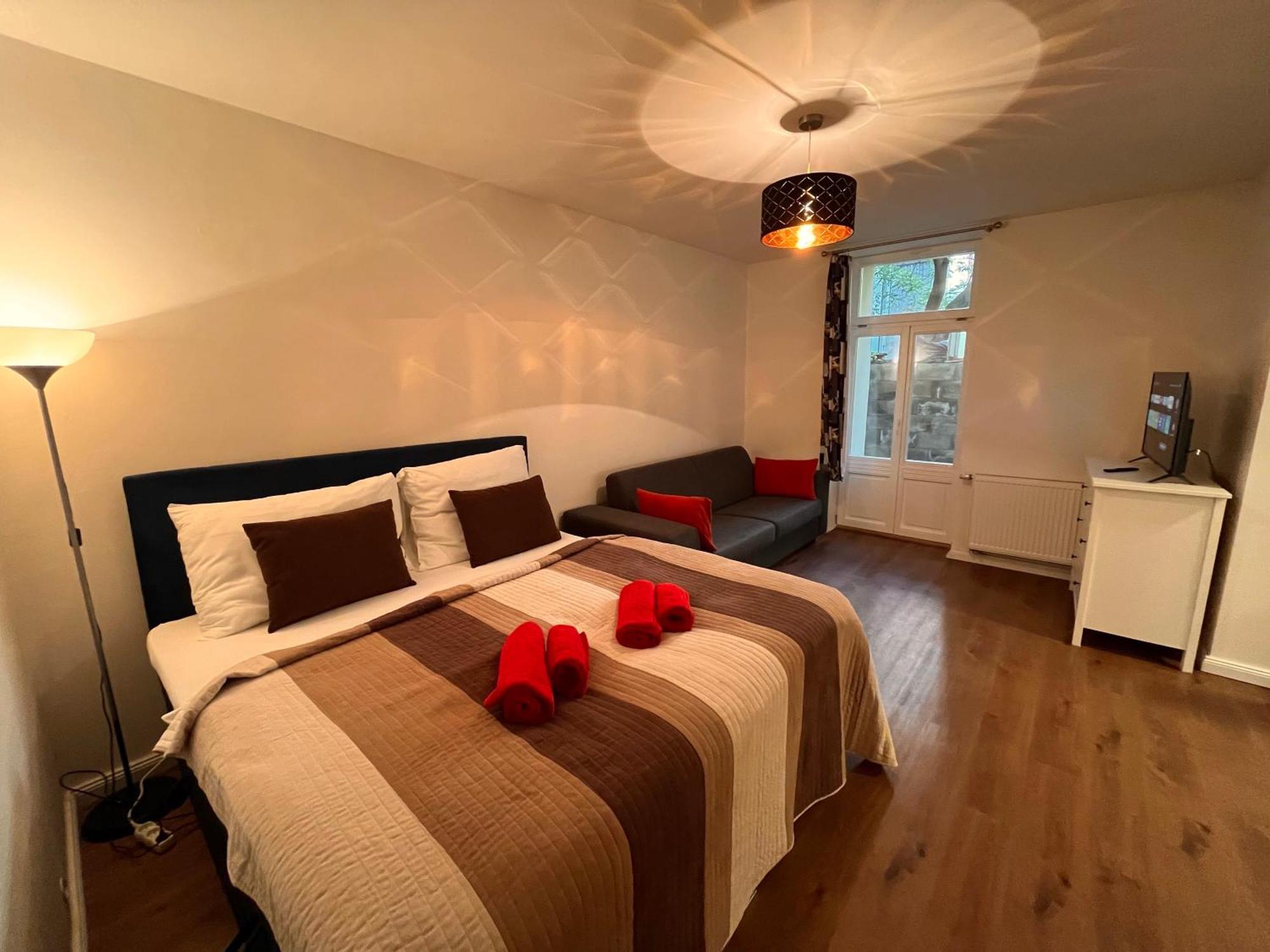 Amazing Zborovska Apartment Prag