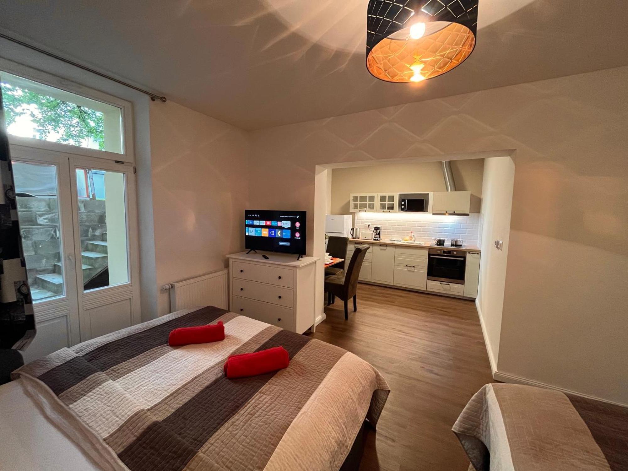 Amazing Zborovska Apartment *