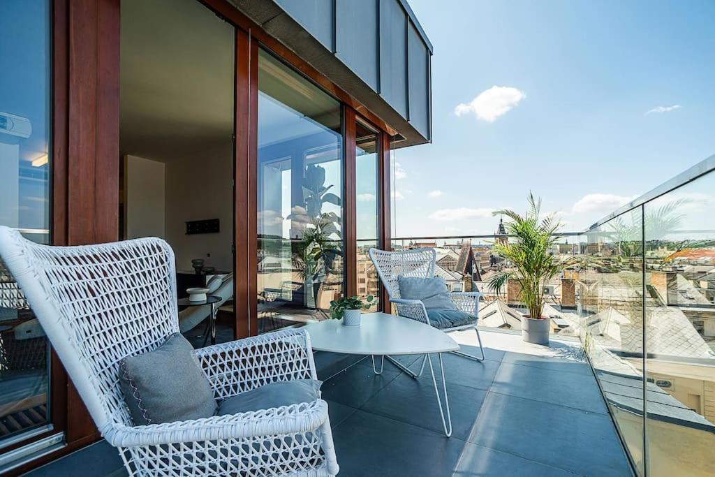 Shiny Rooftop With Free Garage Prague
