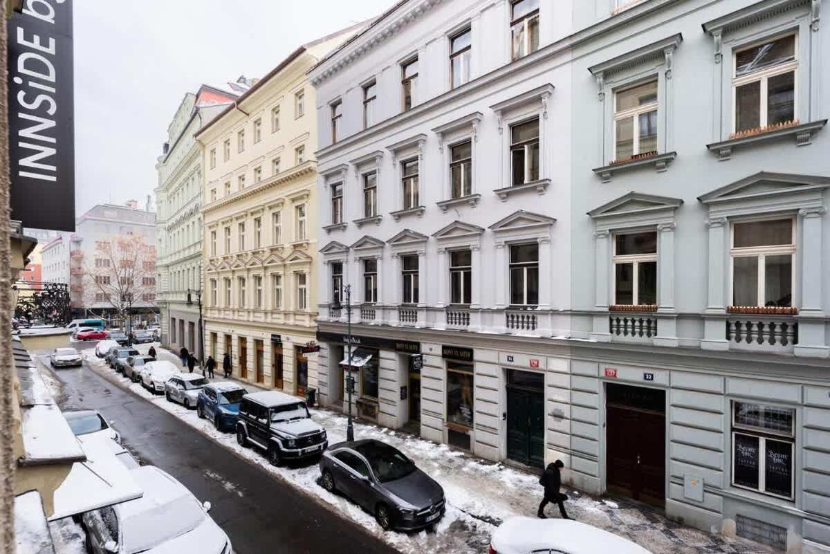 Daire Elegant Spacious Old Town Prag