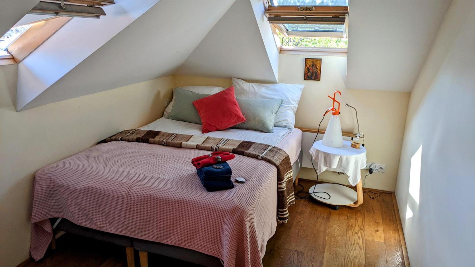 Guestrooms, Rooftop With Garden, Spacious Living Room, Character And Fireplace Casa de hóspedes