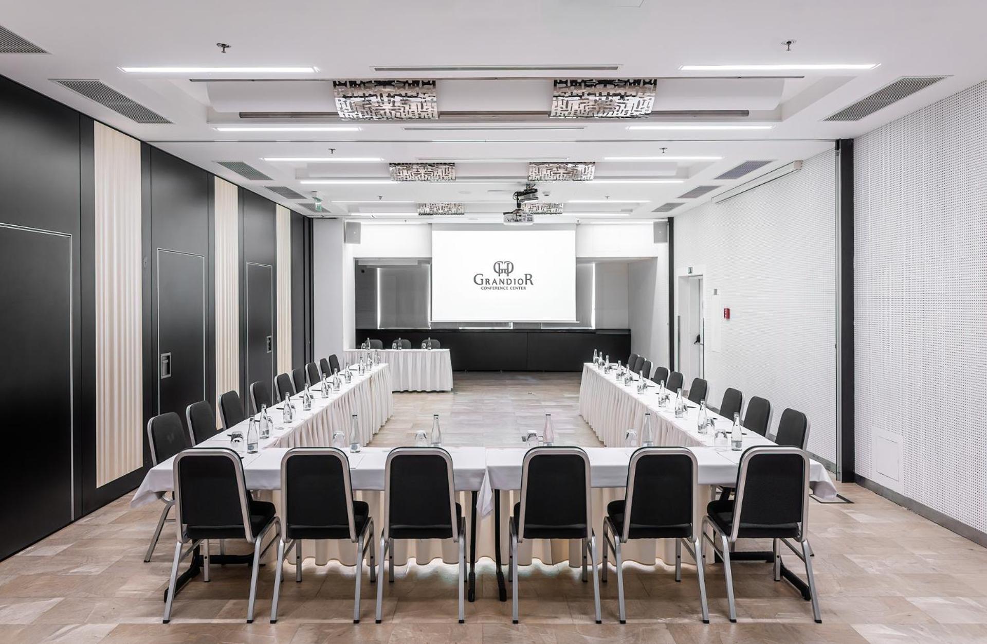 Otel Grandior
