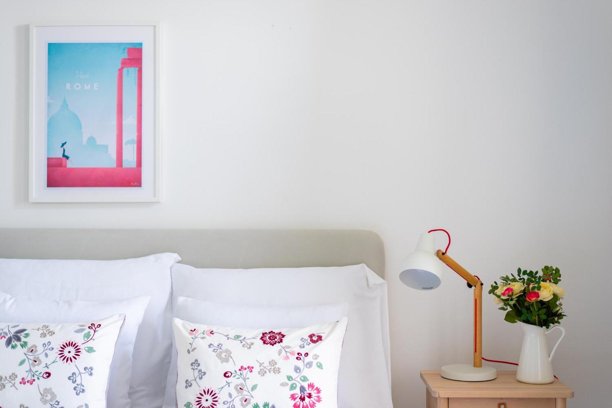 *sunny And Stylish* With Balcony Near Tv Tower Apartamento *