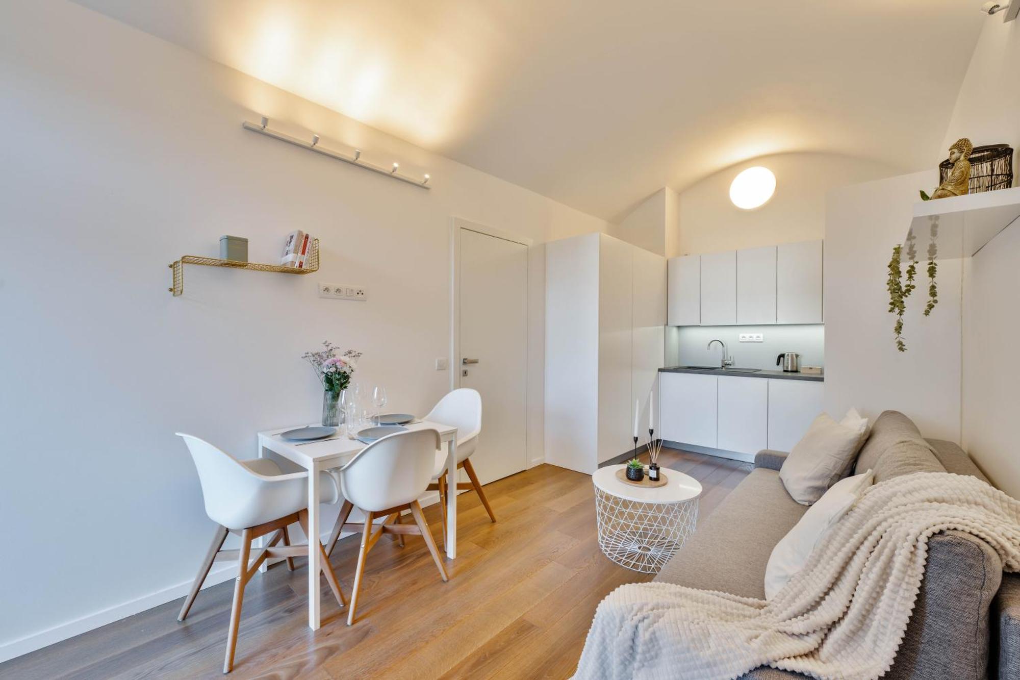 Apartamento Elegant With Terrace & Bike Path