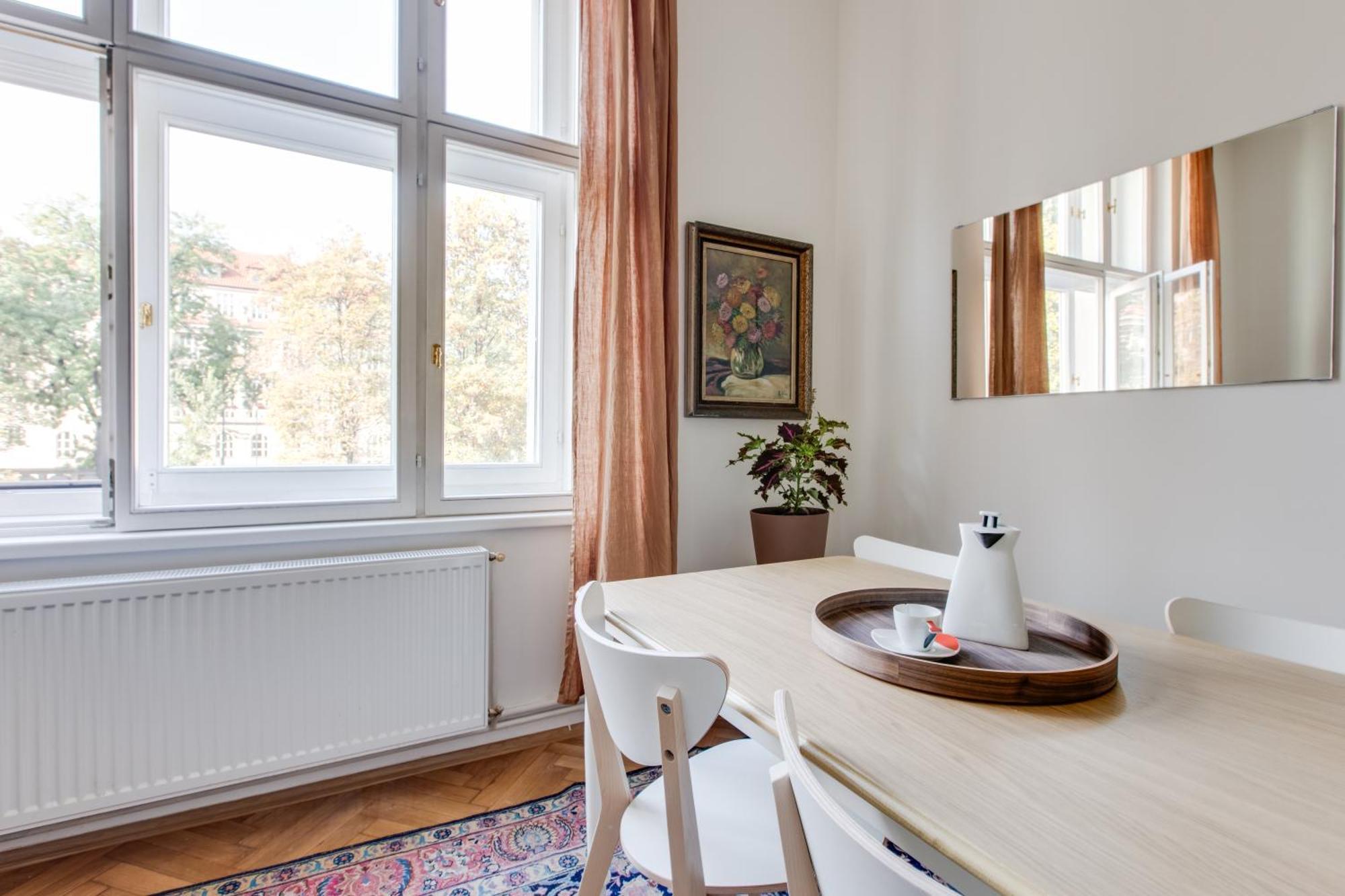 Apartment Heart Of Old Town Comfy 2bdr 2bath