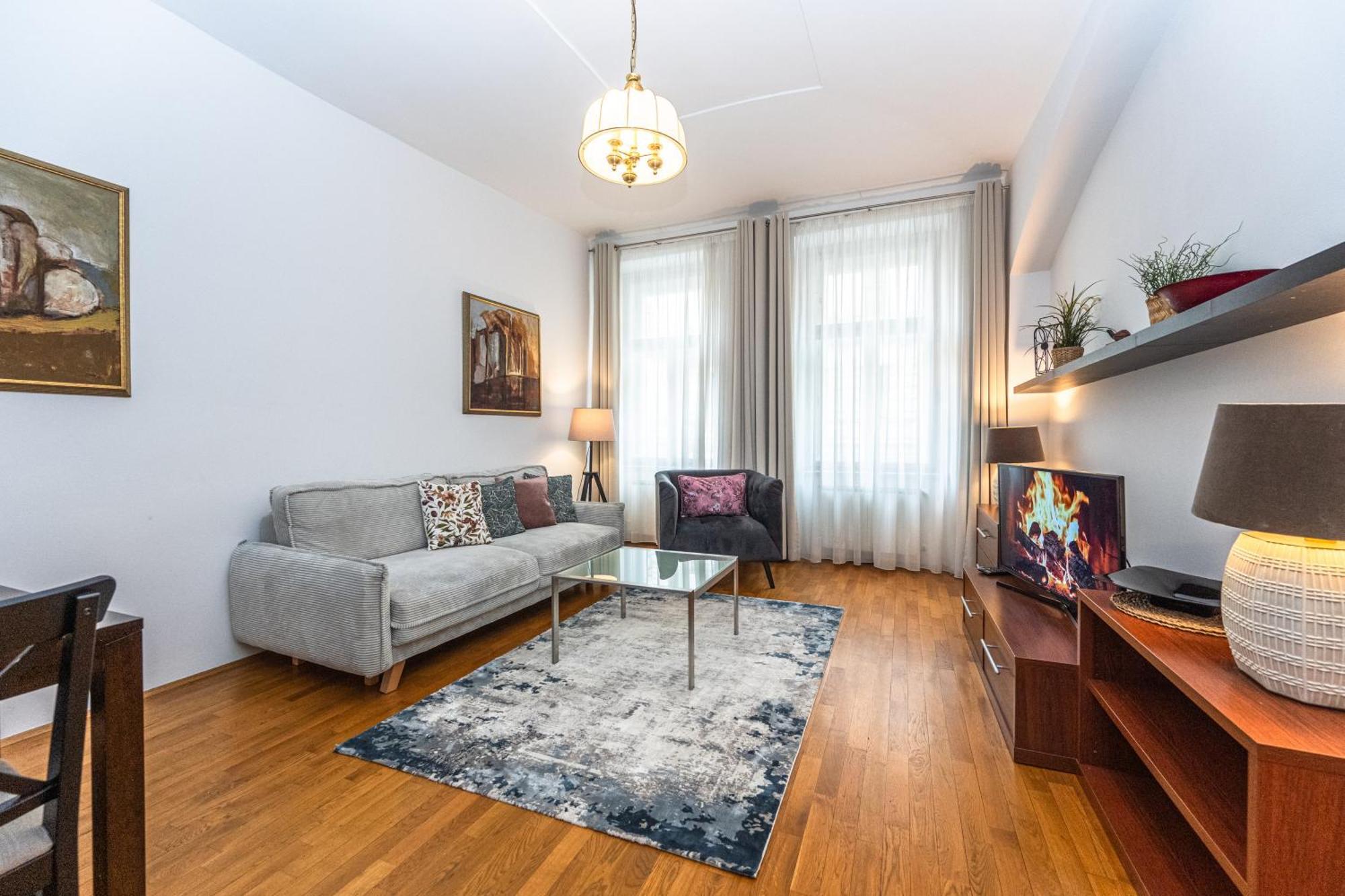 Apartment Wishlist Residences - Old Town Square *