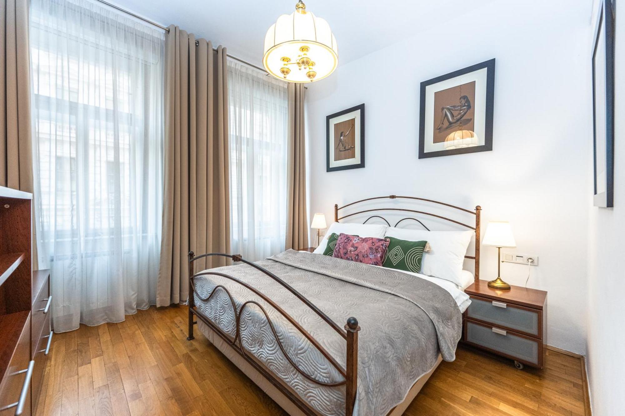 Wishlist Residences - Old Town Square Prague