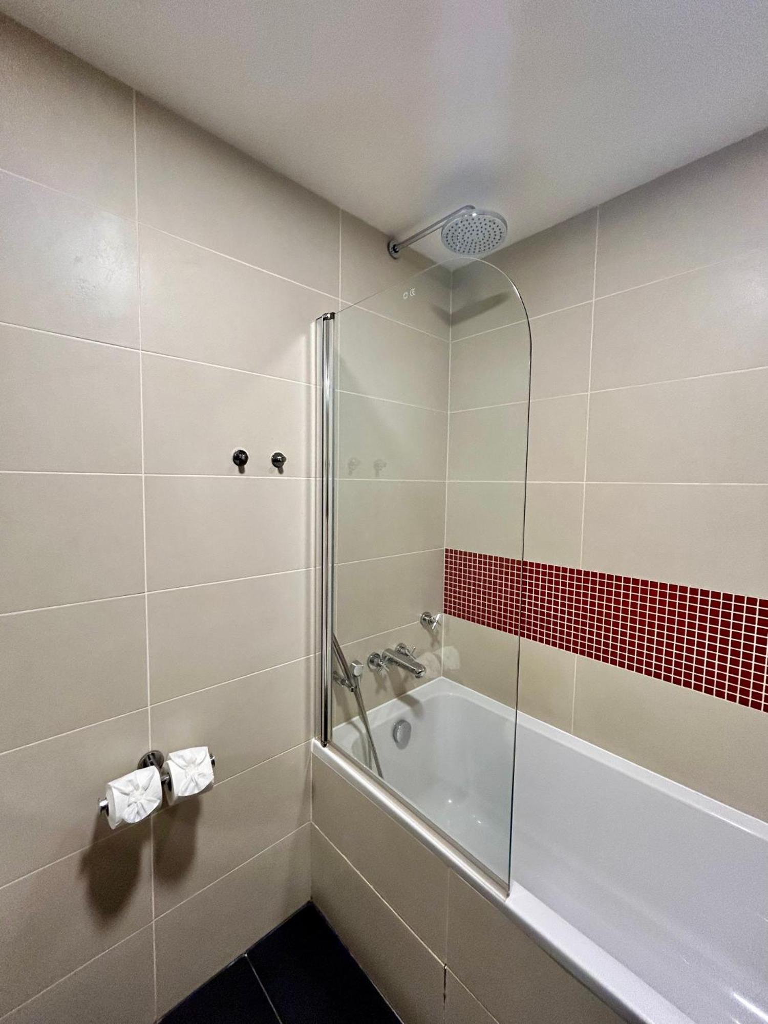 Red & Blue Design Hotel