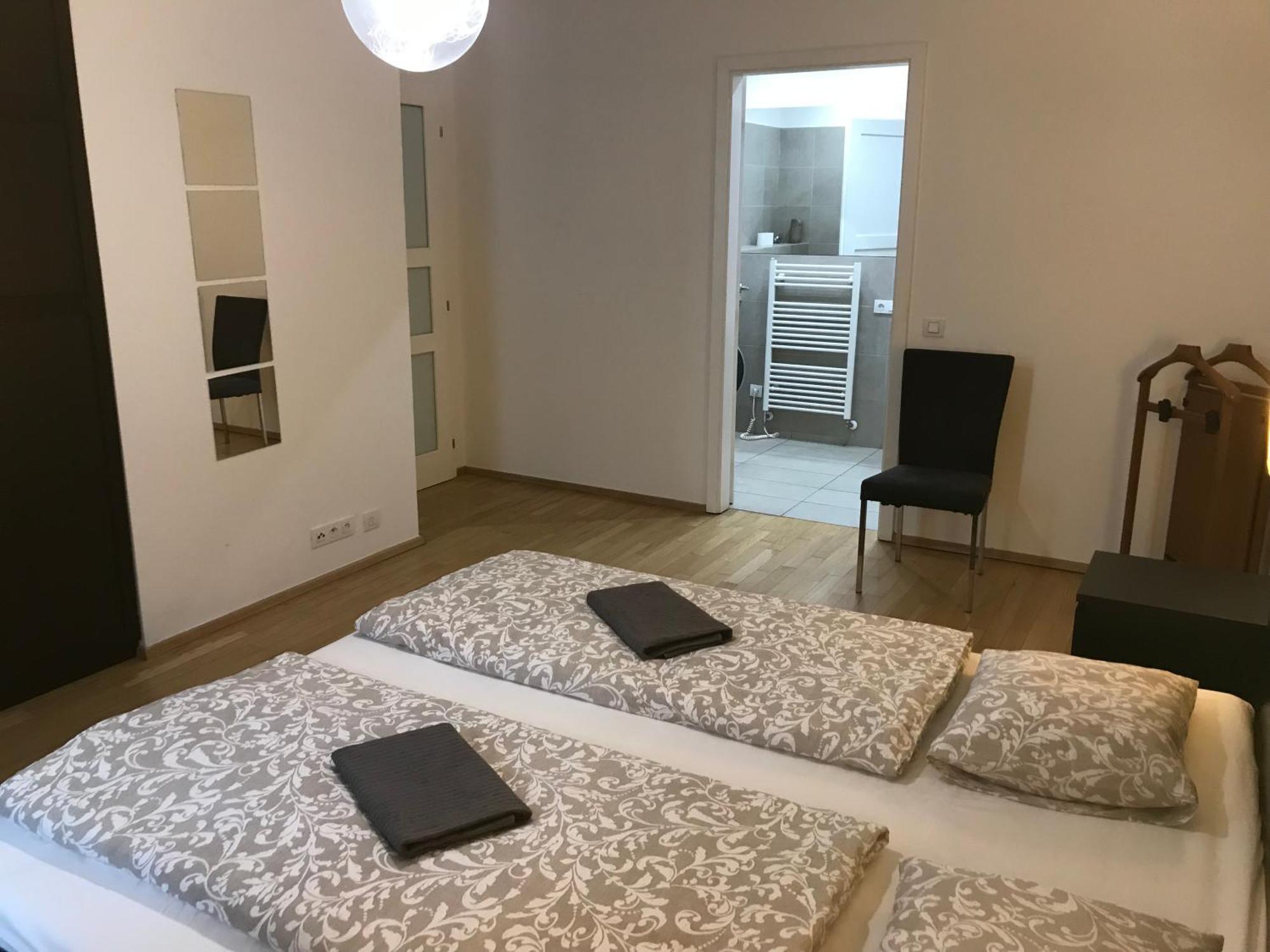 Krocinova Bed & Breakfast