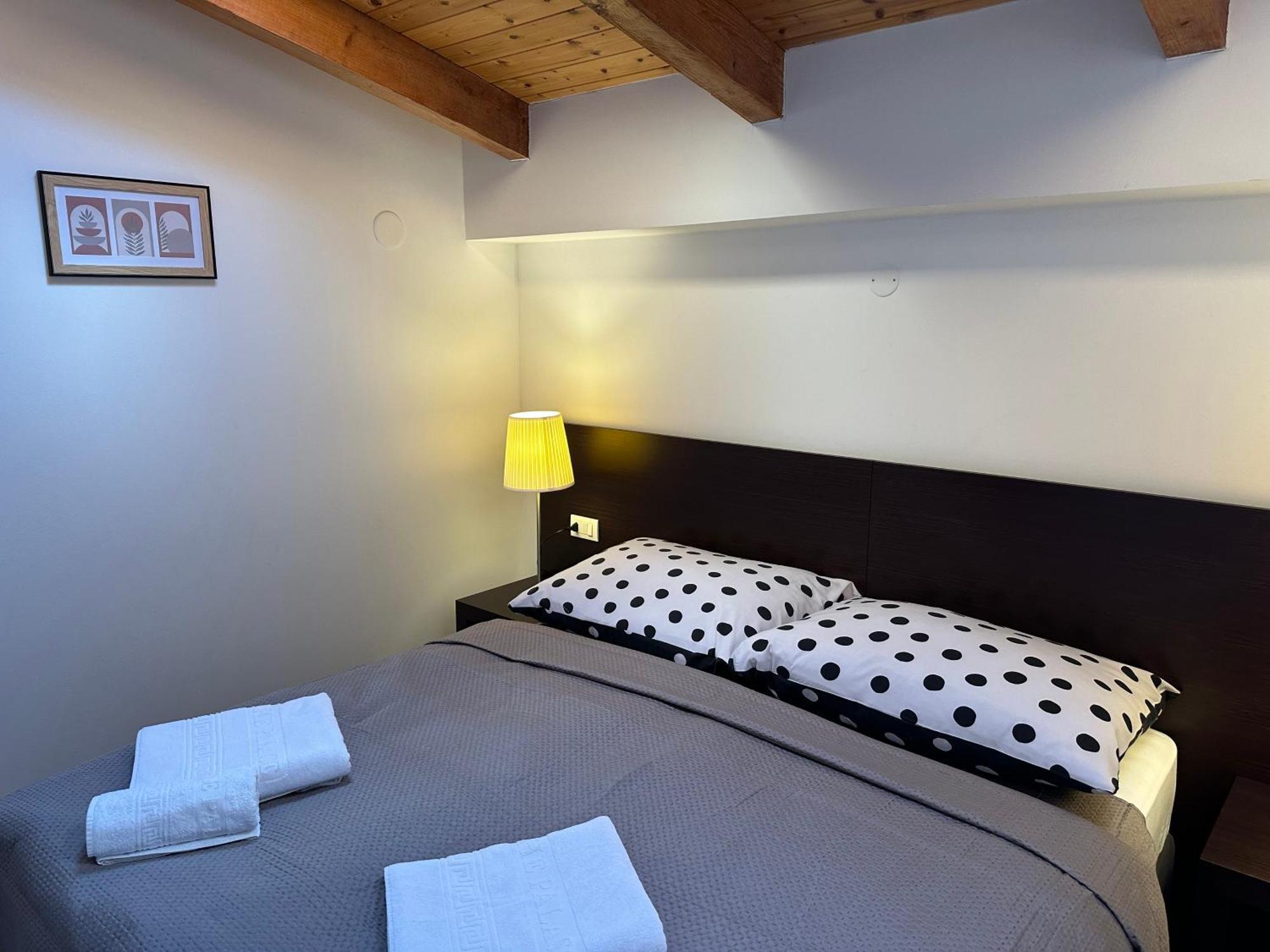 Riverside Palace Apartment Prague