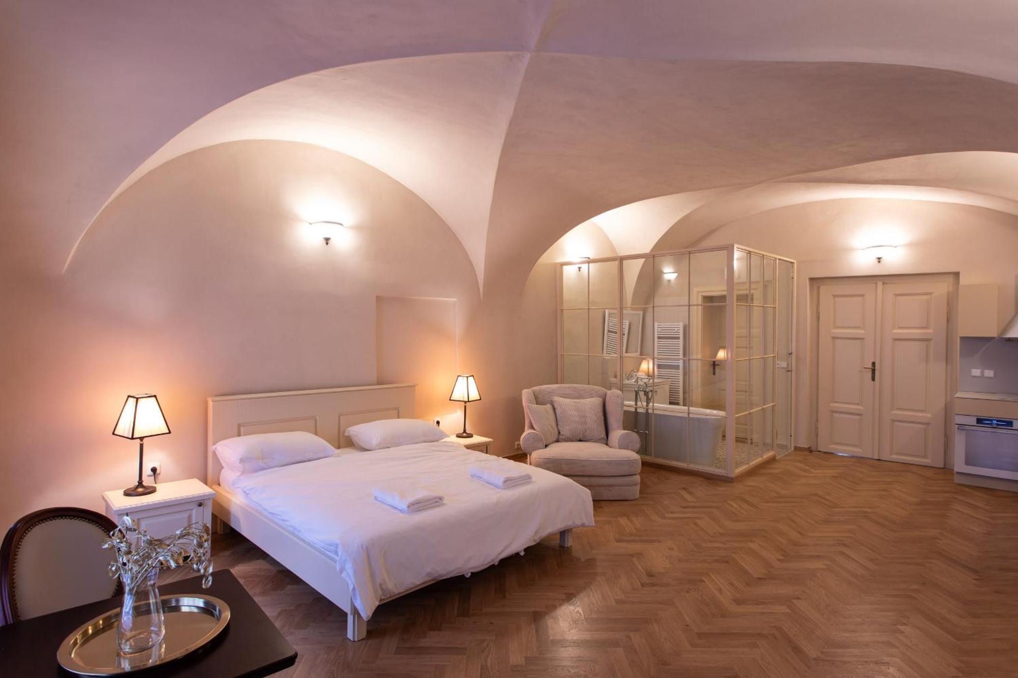 Residence Thunovska *