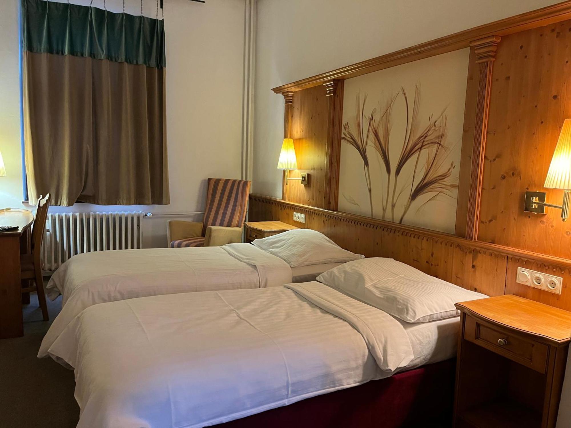 Branik Otel 3*
