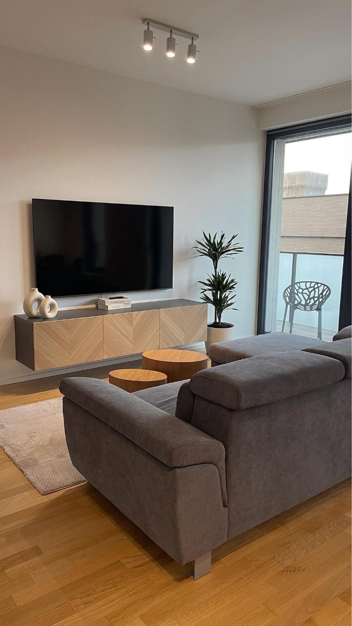 Modern Stylish With Private Garage Daire *