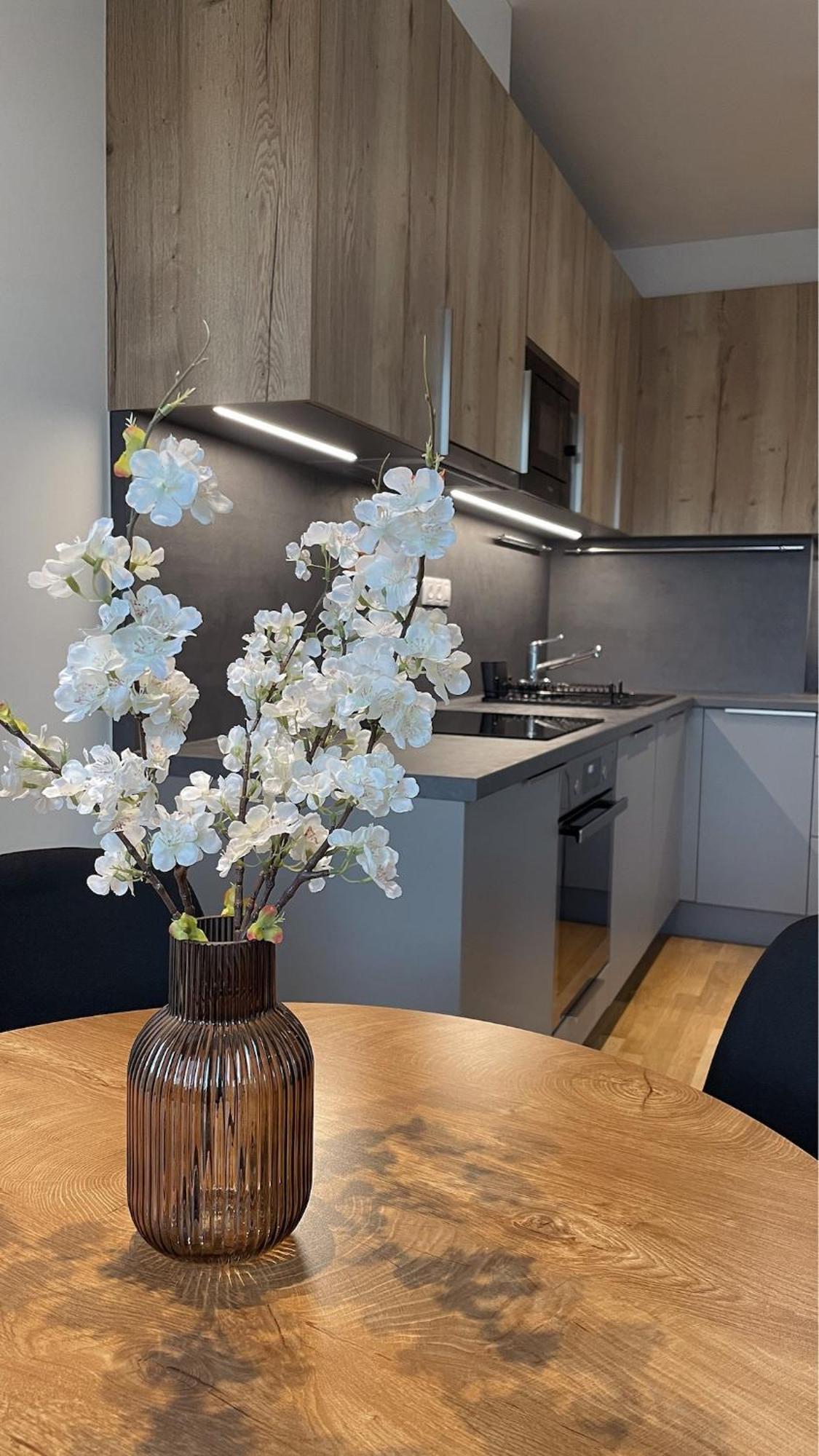 Modern Stylish With Private Garage Daire *