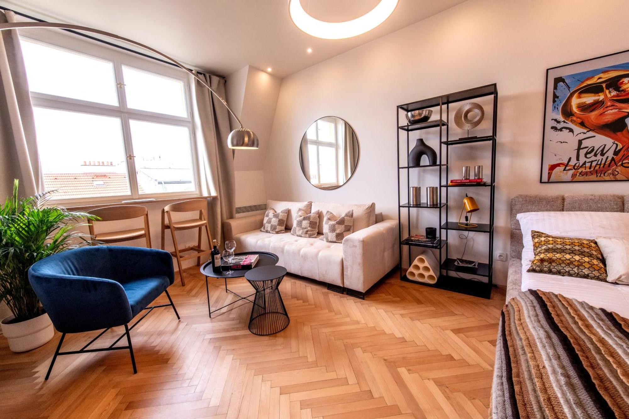 Apartment Sunny & Quiet In Peaceful Hood,metro Access