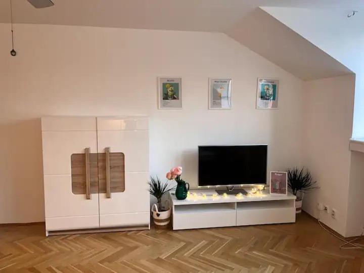 Apartment Modern In The Centre *