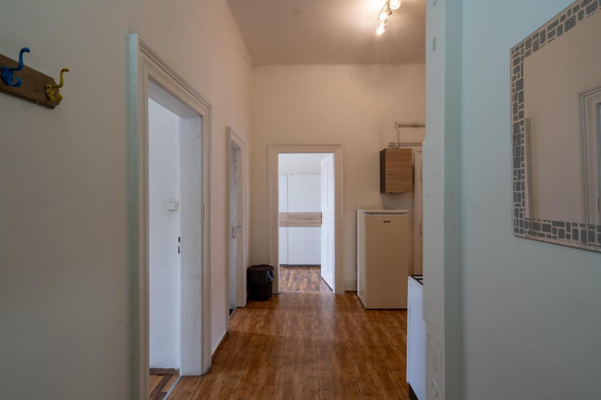 Downtown Apartment *