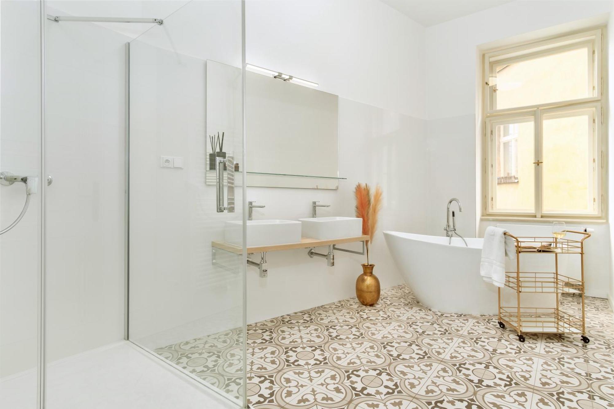 Stru House By Days - Luxurious Next To National Theatre Apartment Prague
