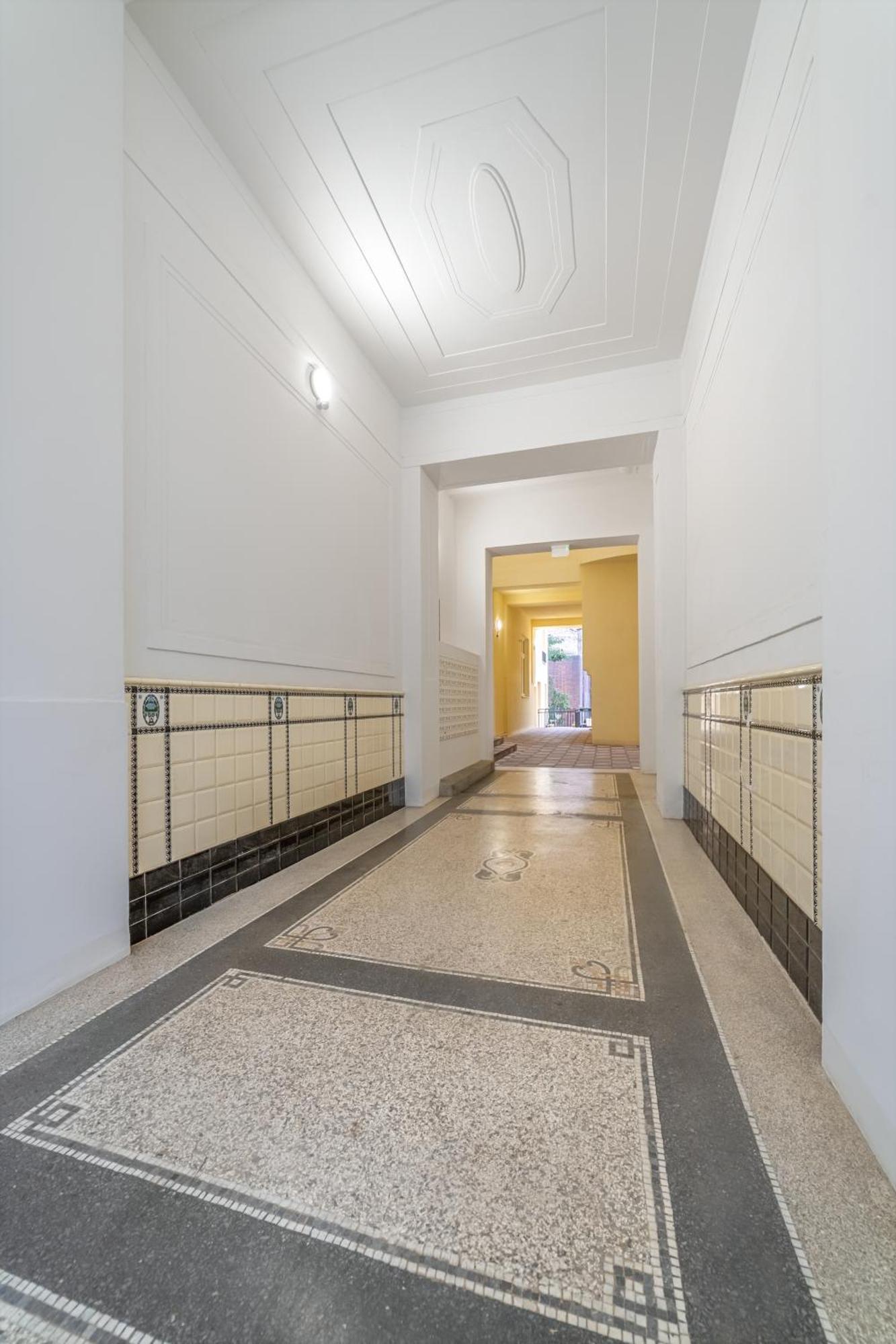 Cobblestone By Rentez Apartment Prague