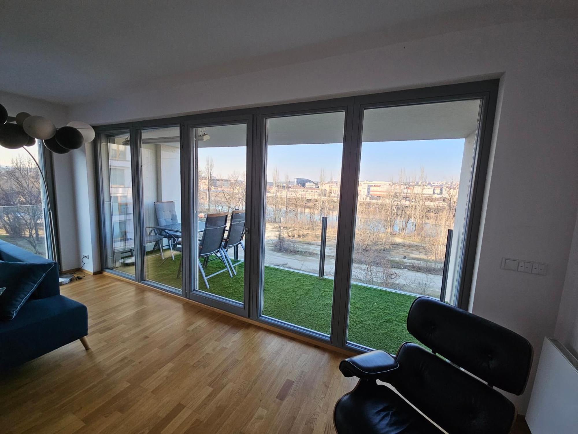 Vltava River Appartement *