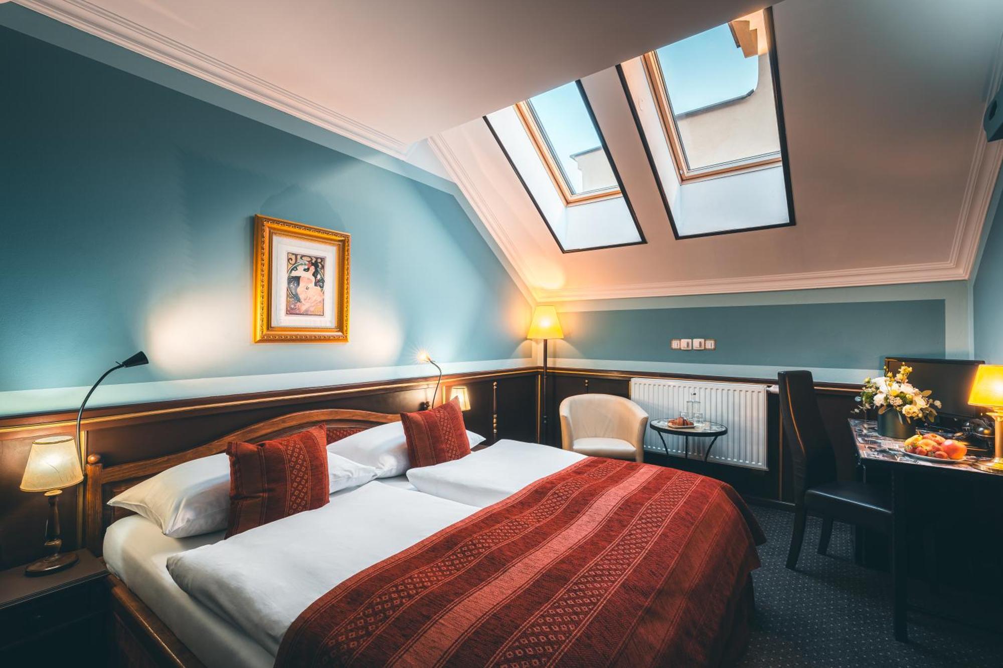 Hastal Old Town 4* Prague