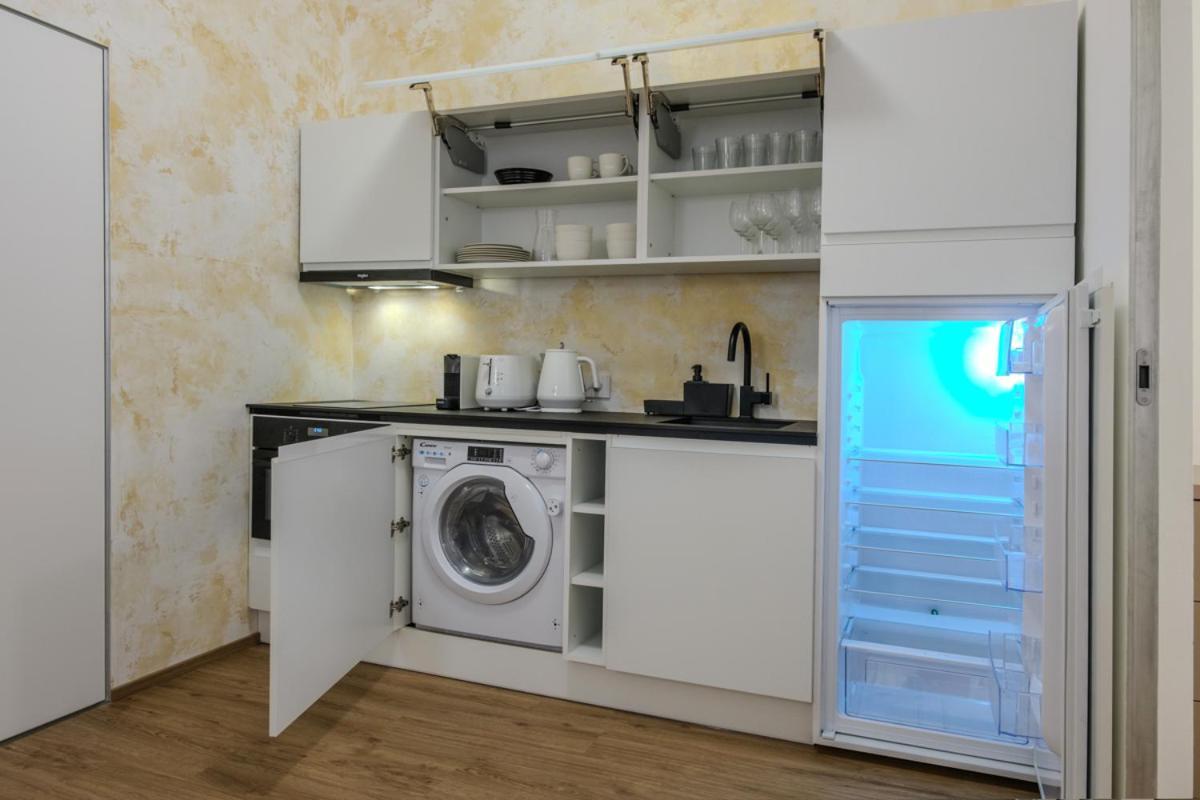 V Srdci Prahy Prague