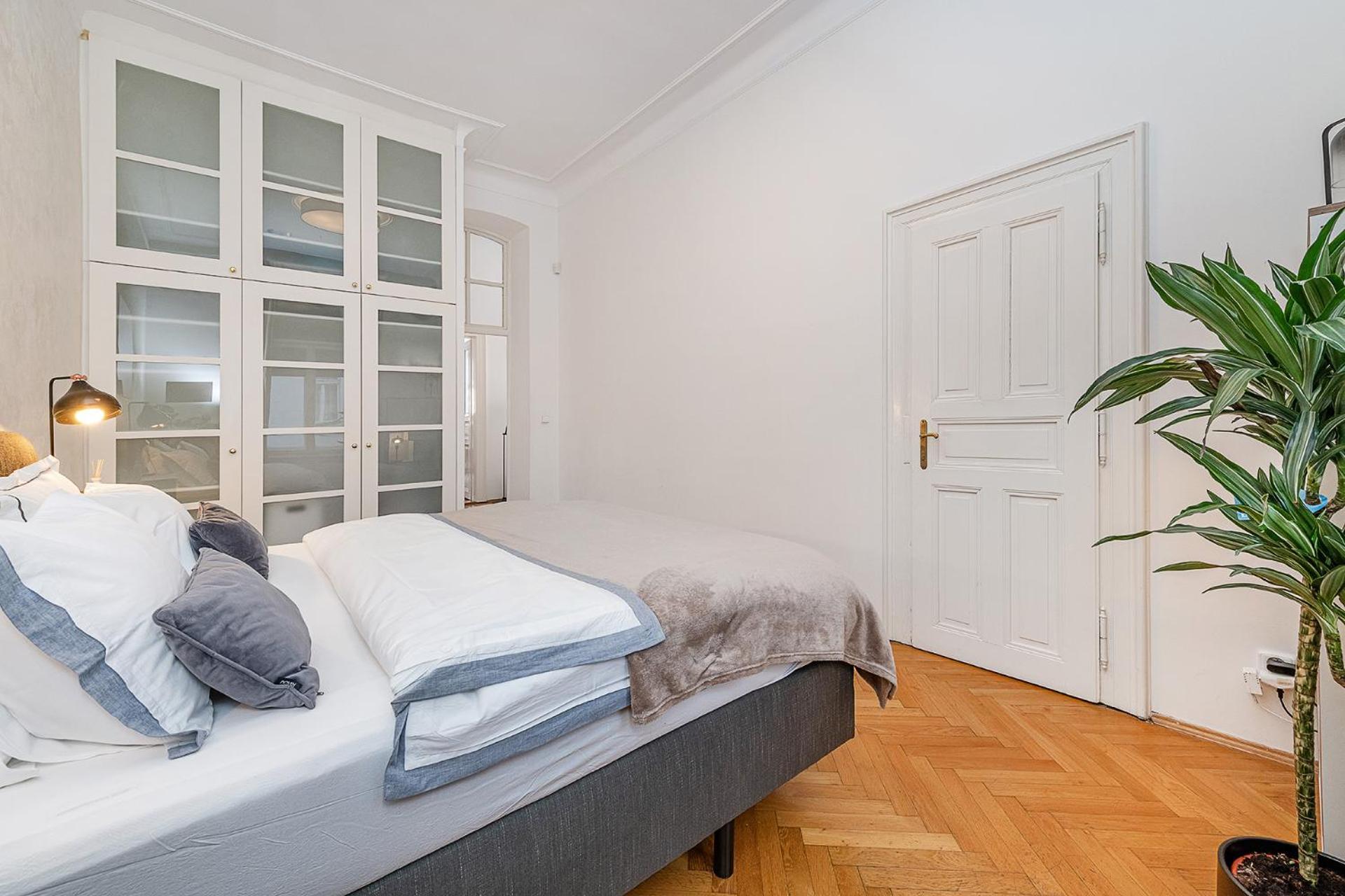 Spacious Two-bedroom In Old Town Prague
