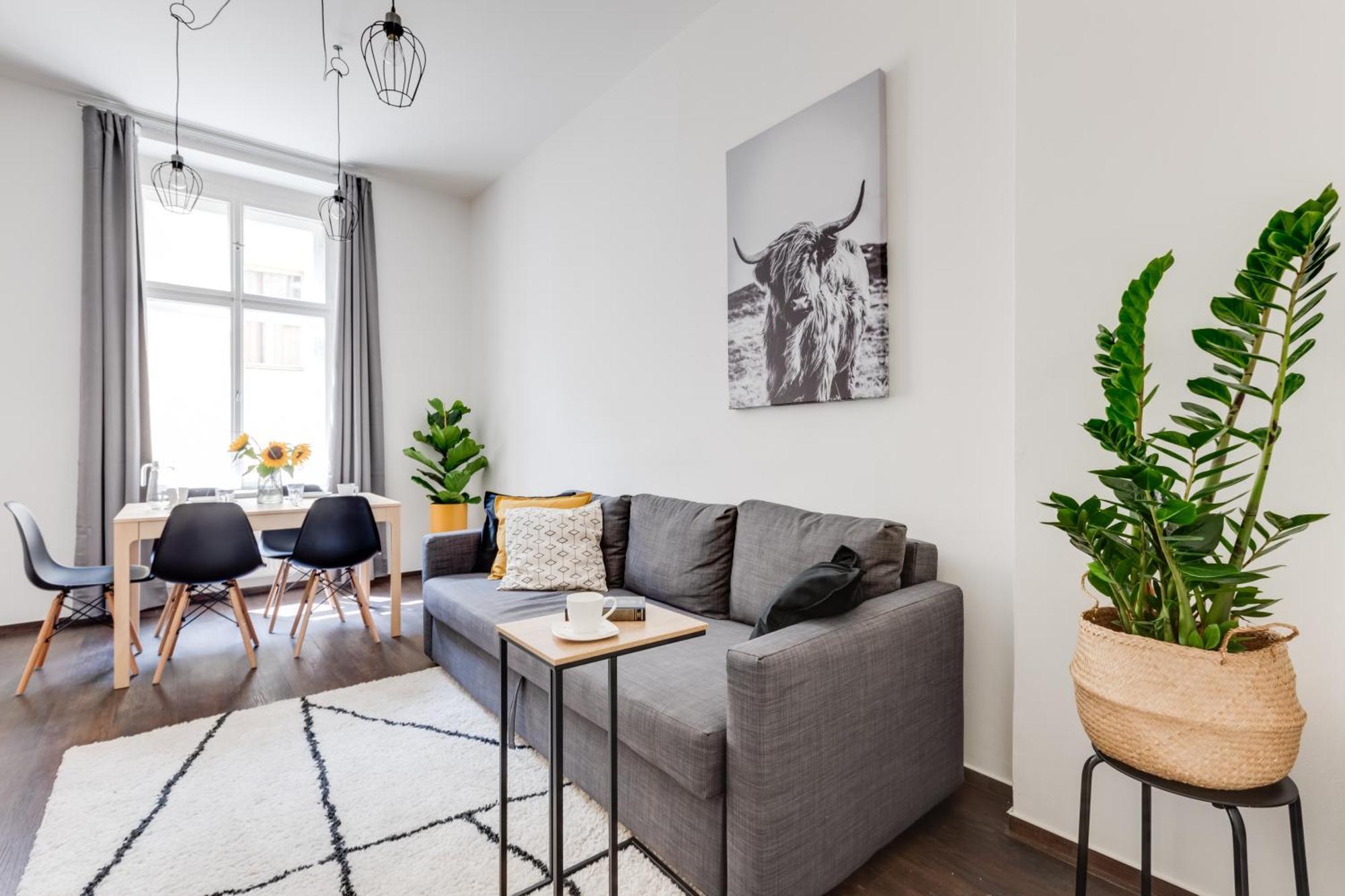 Cool & Charming In Center - Lub5 Apartment *