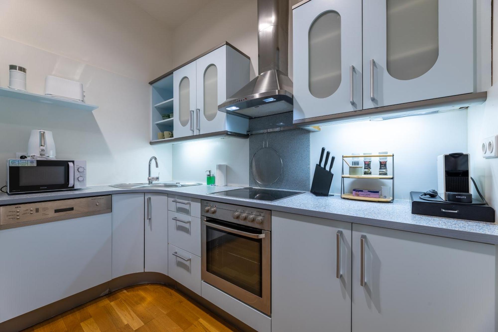 Charming 2bedroom Old Town Prague
