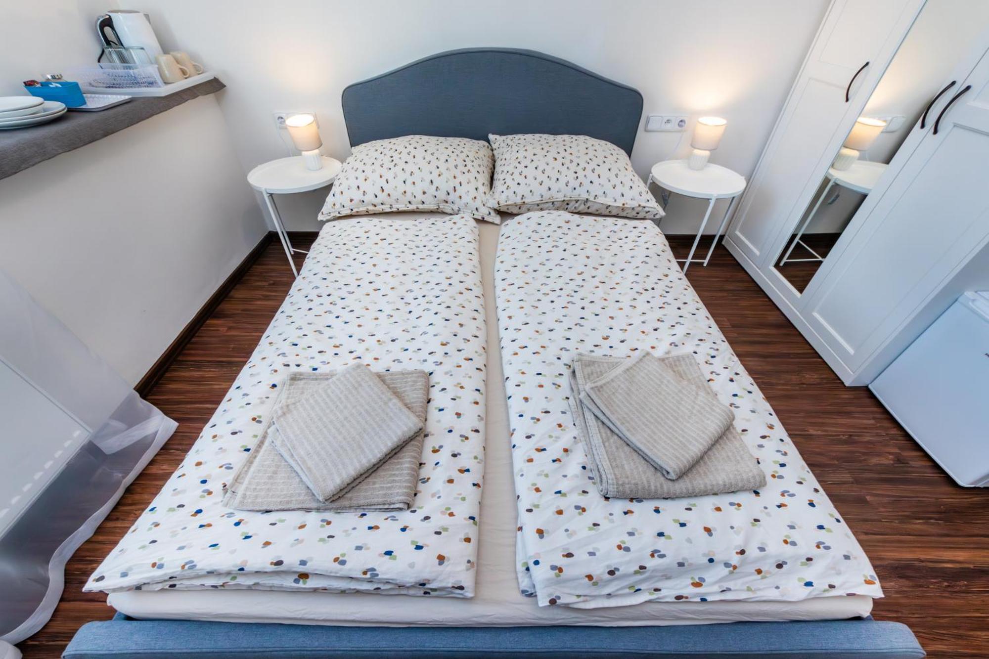 Guest house Legends *