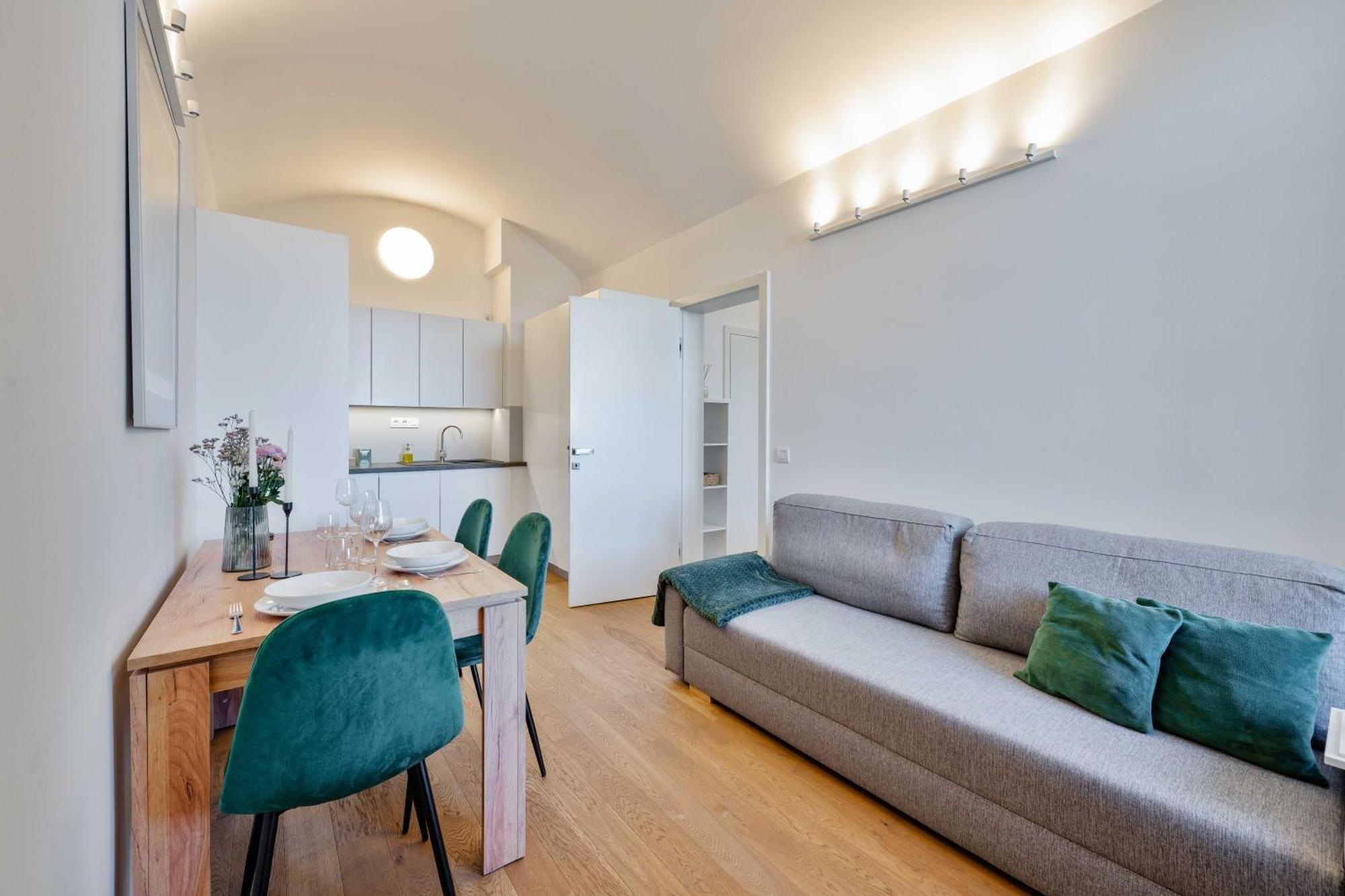 Apartamento Elegant With Terrace & Bike Path Praga