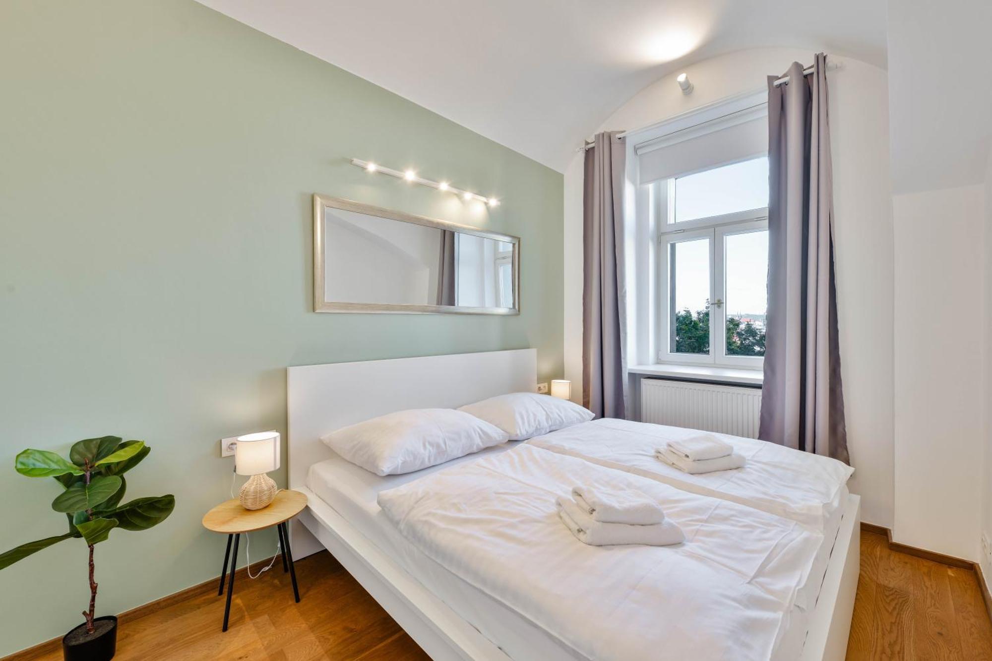 Apartamento Elegant With Terrace & Bike Path Praga