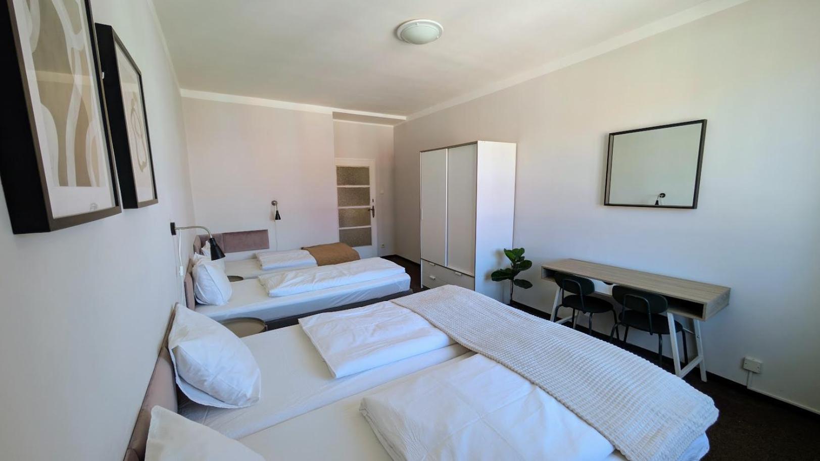 Apartment Flat In -503- *